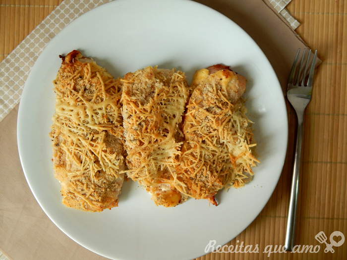 Frango assado crocante