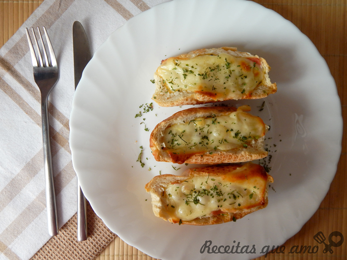 Canoinha de pão com ovo