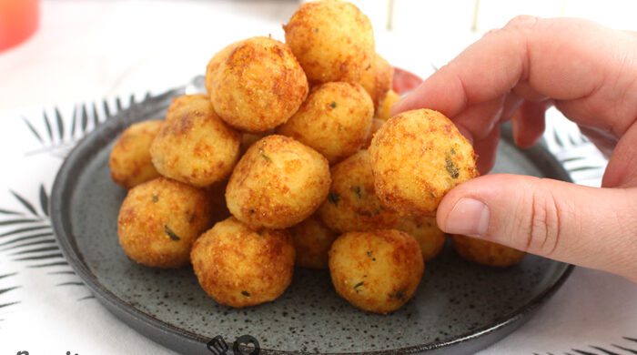 Bolinhas de batata com queijo