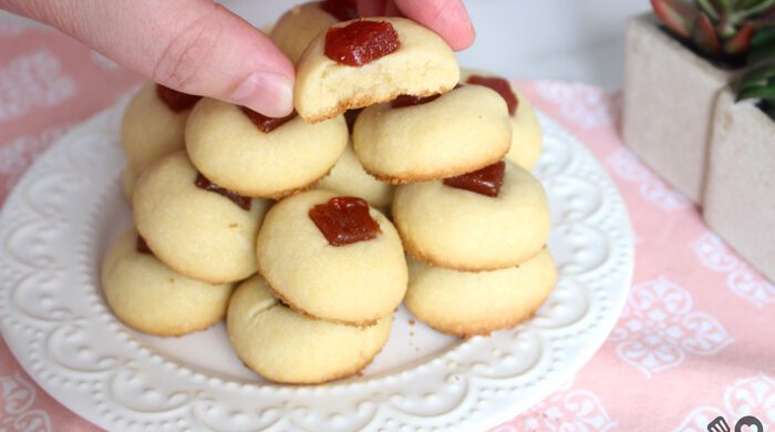 Biscoito amanteigado com goiabada