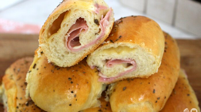 Enroladinho de presunto e queijo