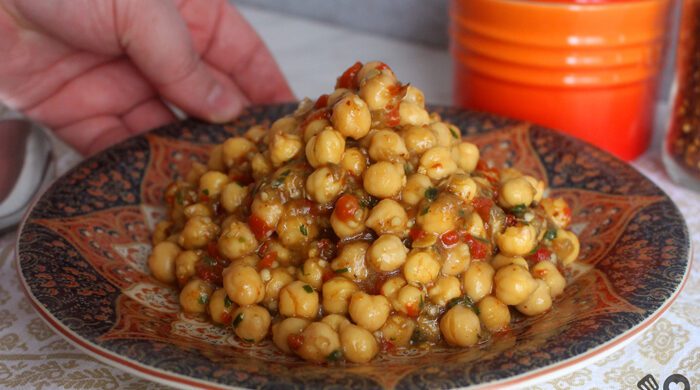 Salada assada de grão de bico