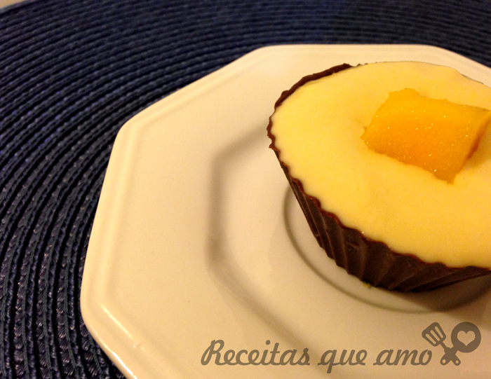 Copinho de chocolate com mousse