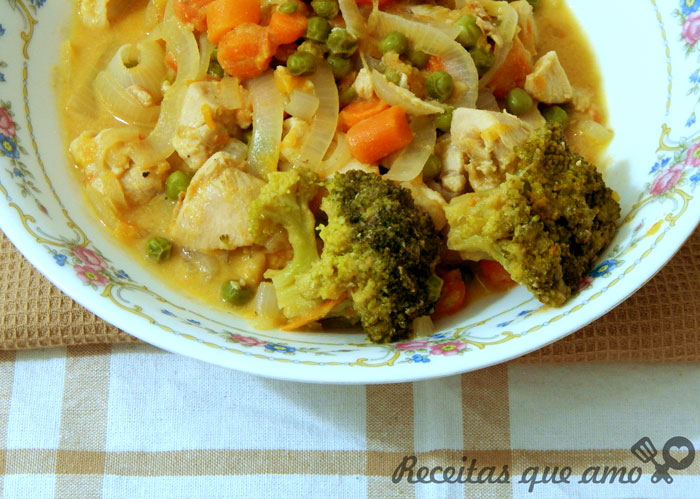 Frango com molho de mostarda