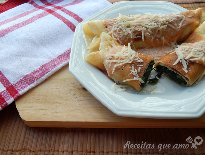 Panqueca de espinafre com queijo