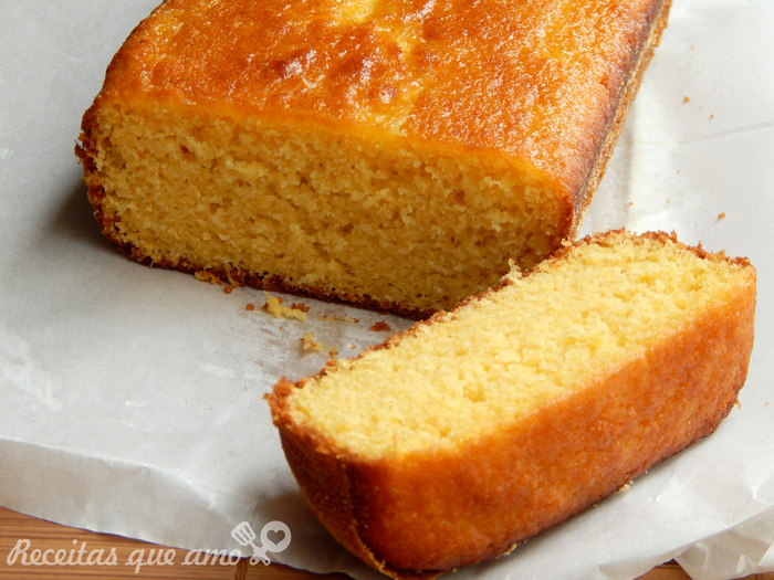 Bolo de milho no liquidificador