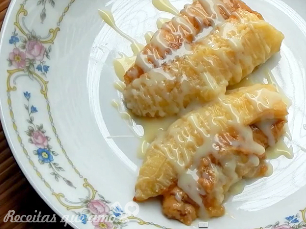 Banana assada com Paçoquita cremosa