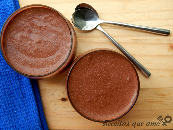 Mousse de chocolate fácil