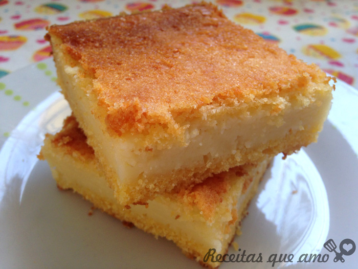 Bolo de fubá cremoso