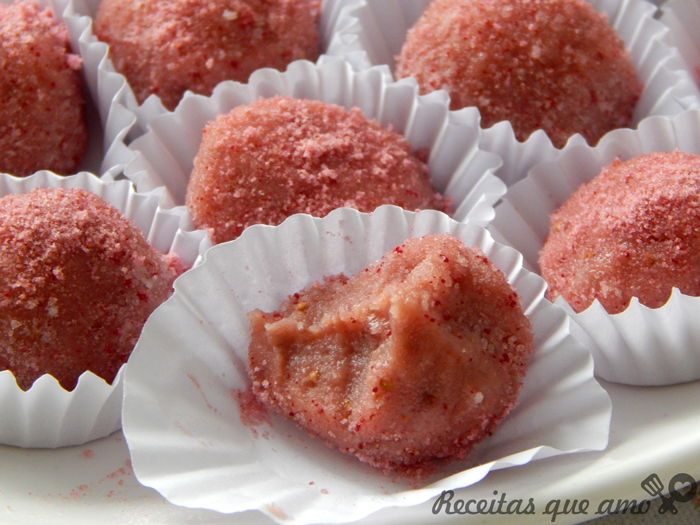 Docinho de morango Docinho de morango