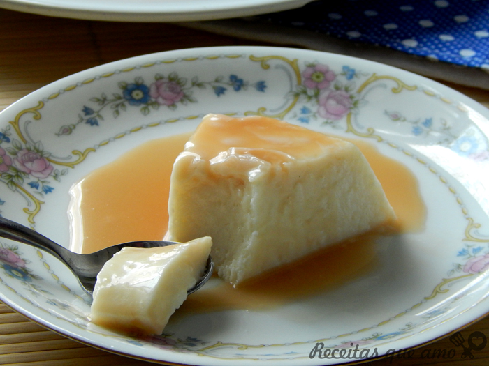 Pudim de coco