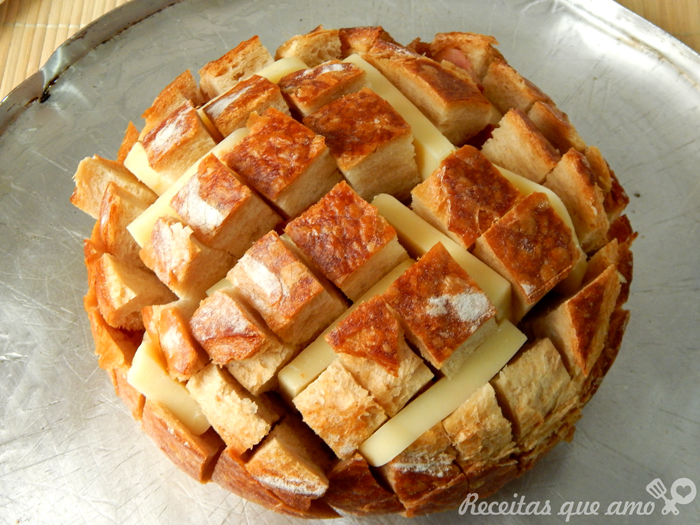 Pão italiano recheado