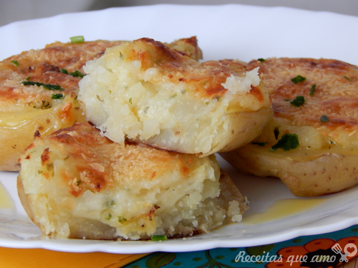 Batata recheada gratinada