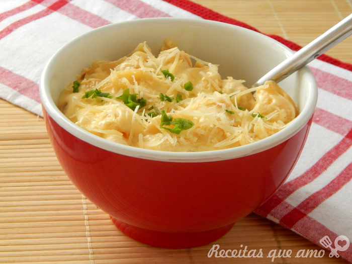Macarrão com queijo Macarrão com queijo