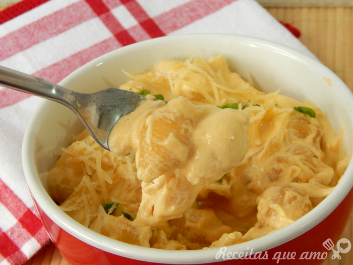 Macarrão com queijo Macarrão com queijo