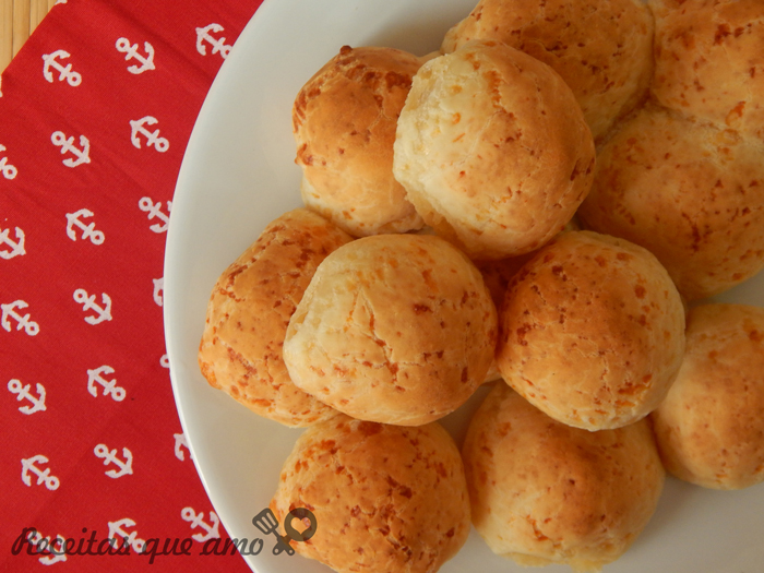 Pão de queijo com 3 ingredientes