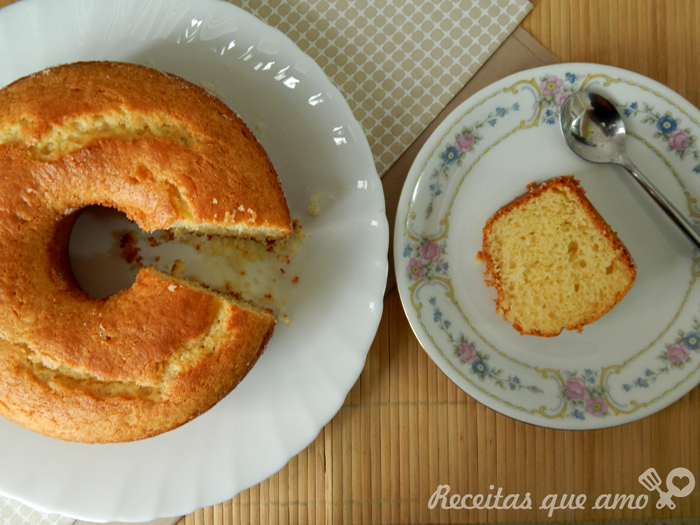 Bolo de iogurte grego Bolo de iogurte grego