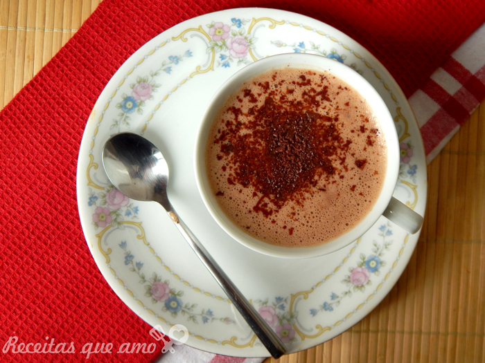 Chocolate quente cremoso