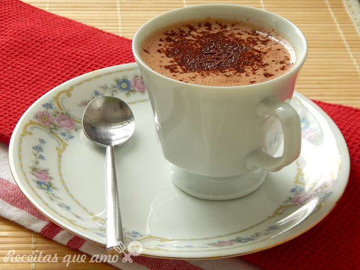 Chocolate quente cremoso