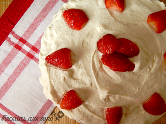 Bolo de morango