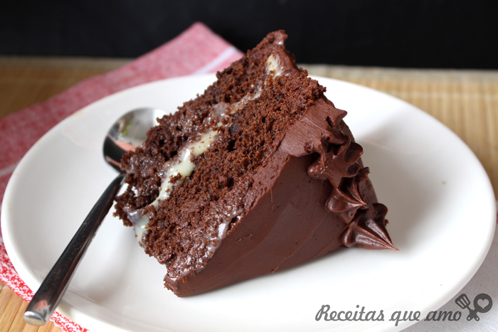 Bolo trufado 2 chocolates Bolo trufado 2 chocolates