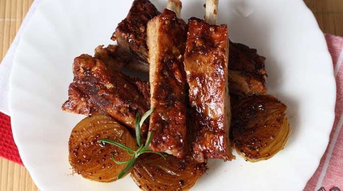 Costelinha com molho barbecue