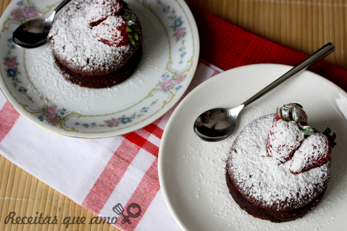 Bolo de chocolate super leve