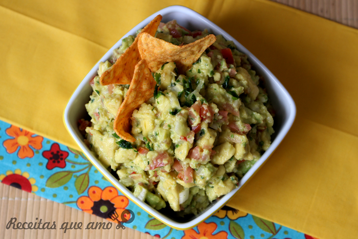 Como fazer guacamole