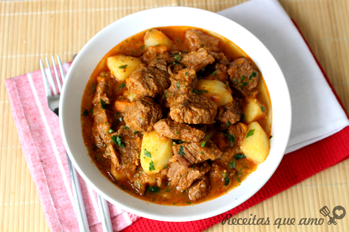 Carne de panela