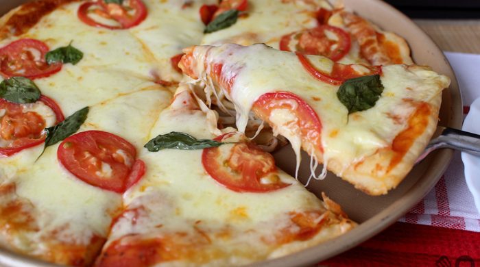 Massa de pizza fácil
