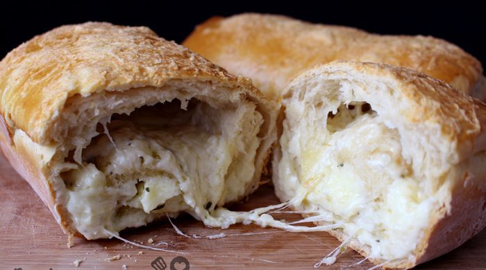 Pão de 4 queijos