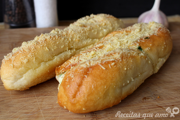 Pão de alho com queijo