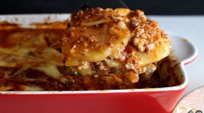 Lasanha de batata ou batata a bolonhesa