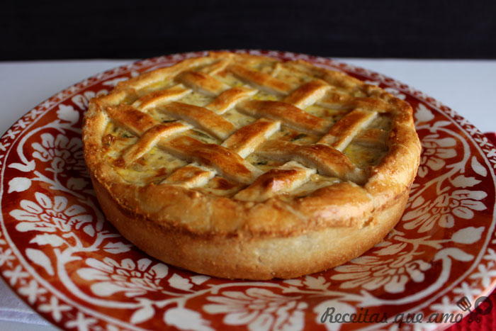 Torta cremosa de cebola