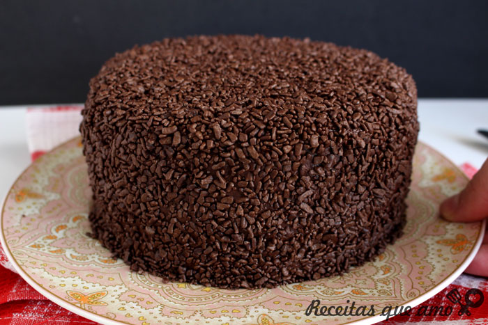 Bolo de chocolate trufado