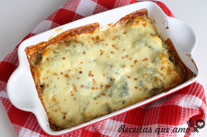 Brócolis gratinado Brócolis gratinado