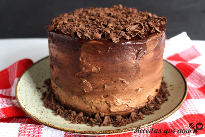 Bolo mousse de chocolate