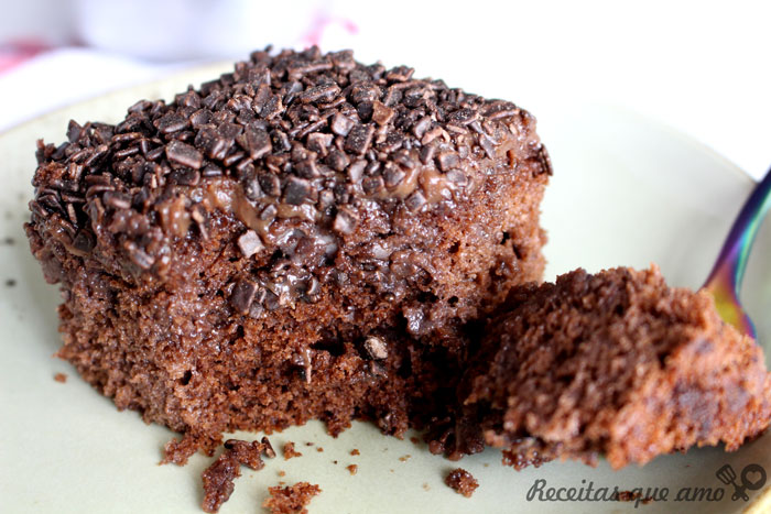 Bolo gelado de brigadeiro