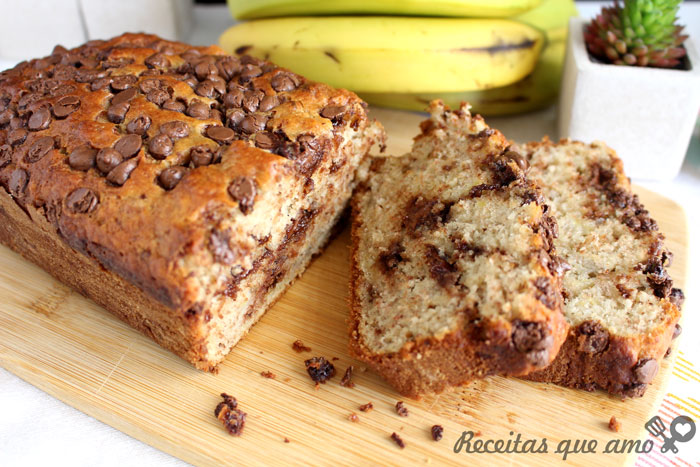 Bolo de banana com chocolate