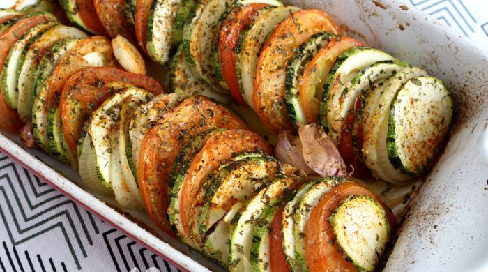 Abobrinha assada com tomate