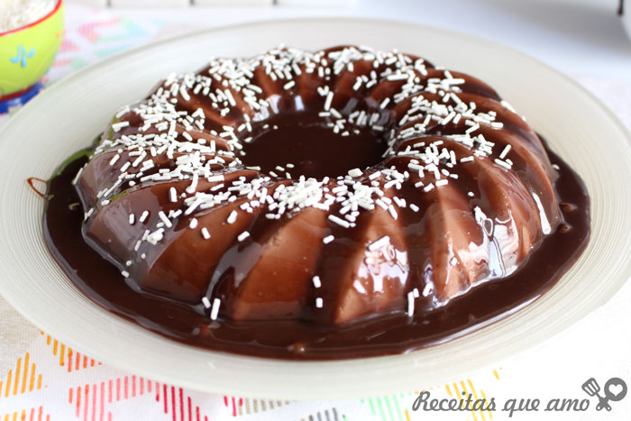 Flan de chocolate sem forno