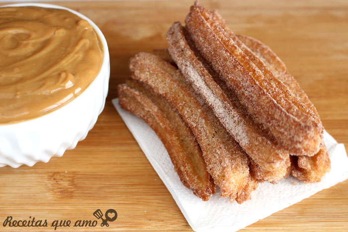 Churros caseiros super fácil Churros caseiros super fácil