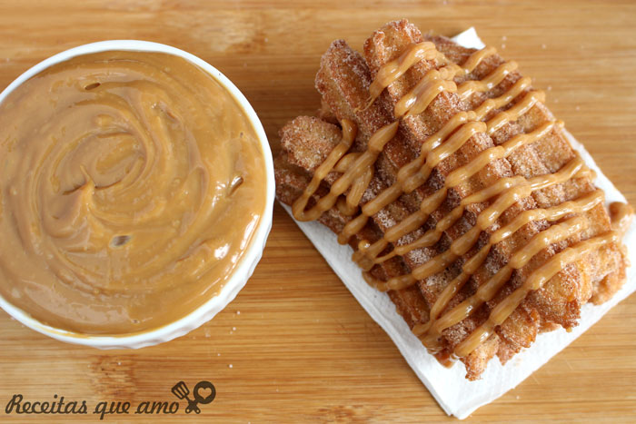 Churros caseiros super fácil Churros caseiros super fácil
