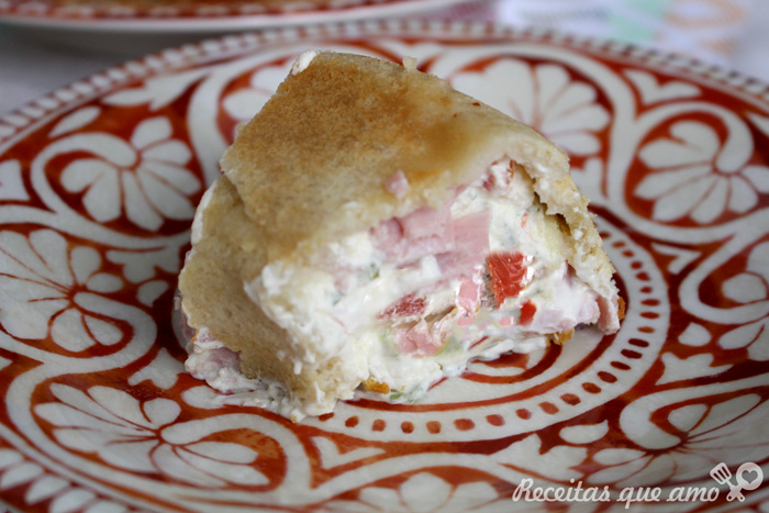 Torta de pão super fácil e deliciosa