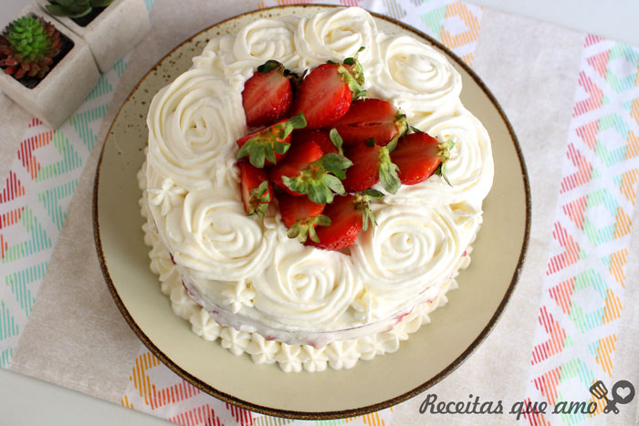 Bolo de morango