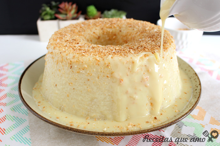 Bolo de tapioca sem forno Bolo de tapioca sem forno