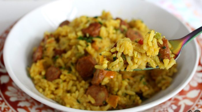 Arroz com linguiça de uma panela só