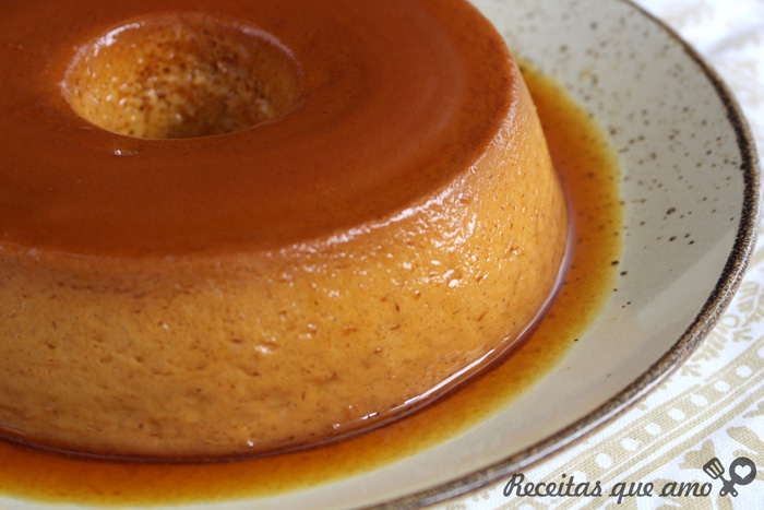 Pudim de leite queimado