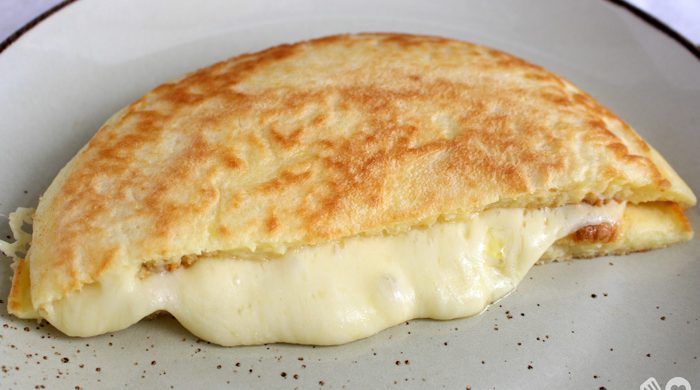 Pão de queijo de frigideira