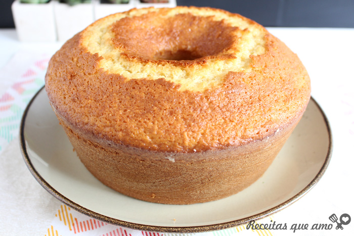 Bolo caçarola de padaria